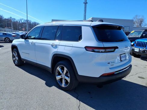 Used 2022 Jeep Grand Cherokee L Limited w/ Trailer Tow Group (B) image 6