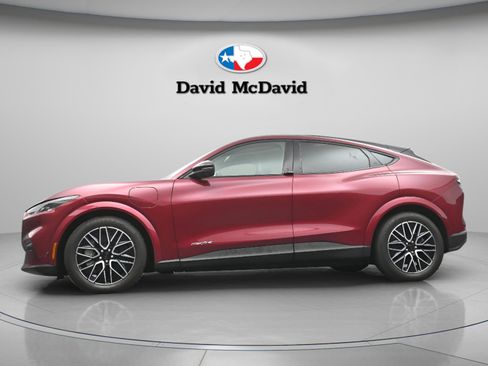 Used 2025 Ford Mustang Mach-E Premium RWD image 29