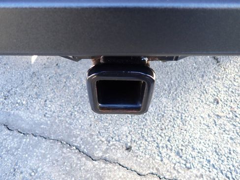 Certified 2022 Ford F150 XLT w/ Equipment Group 302A High image 5