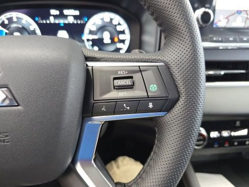 New 2024 Mitsubishi Outlander SEL image 26