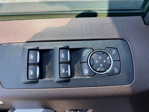 Used 2018 Ford F150 King Ranch w/ Equipment Group 601A Luxury AWD/4WD image 7