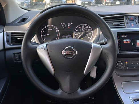 Used 2013 Nissan Sentra S FWD image 13
