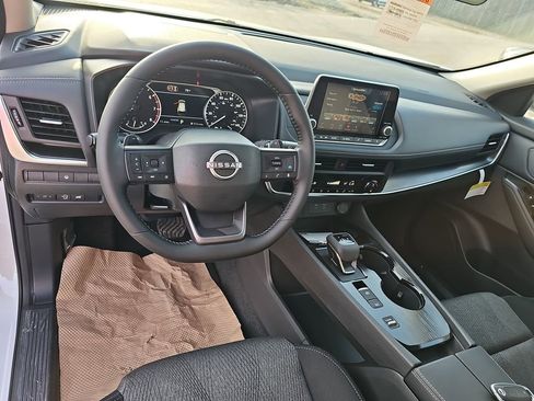 New 2026 Nissan Rogue SV FWD image 21