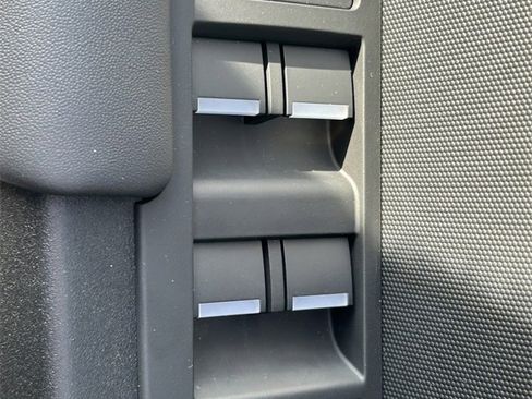 Used 2024 Land Rover Defender 130 Outbound image 25