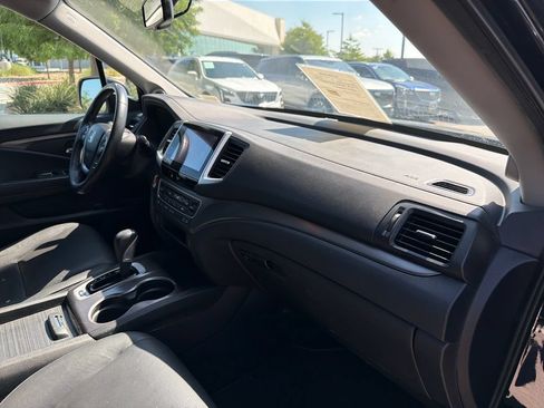 Used 2017 Honda Ridgeline RTL-T image 38