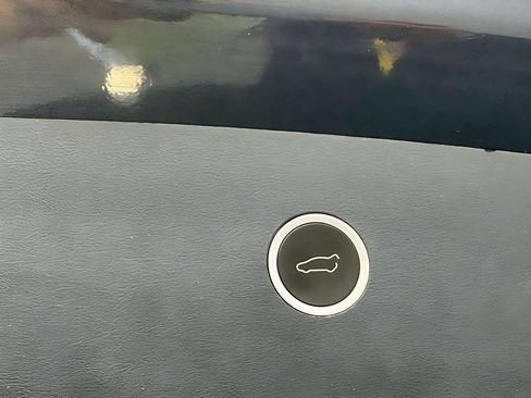 Used 2019 Tesla Model X Long Range AWD/4WD image 30