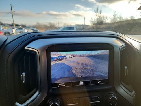 Used 2020 Chevrolet Silverado 1500 LT Trail Boss image 26