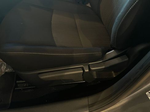 Used 2025 Nissan Sentra SV image 22