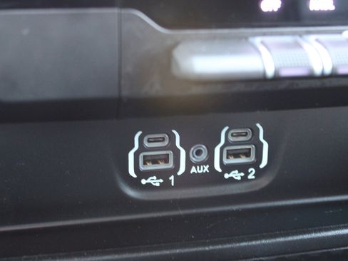 Used 2022 RAM 1500 Laramie image 34