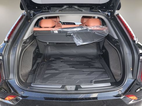 New 2026 Cadillac Optiq Sport 2 w/ LPO, Floor Liner Package RWD image 16