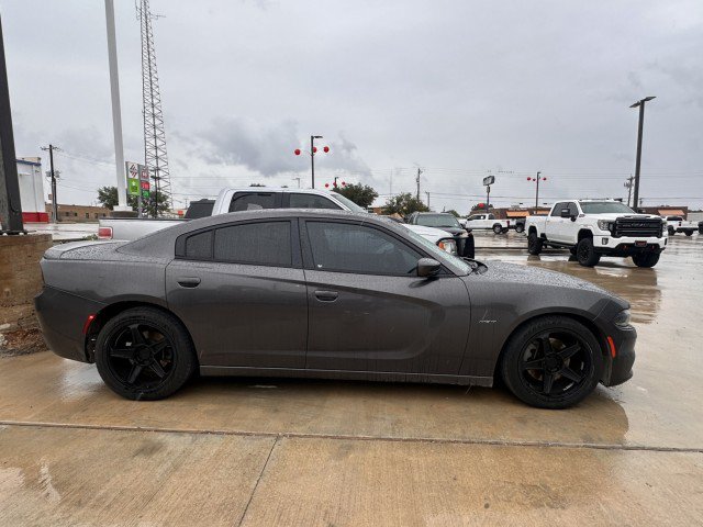 Used 2015 Dodge Charger R/T w/ Wheels & Tunes Group RWD image 2