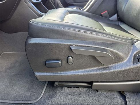 Certified 2022 GMC Canyon Elevation w/ Elevation Premium Package image 16