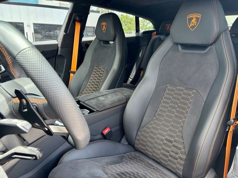 Used 2024 Lamborghini Urus S AWD/4WD image 19