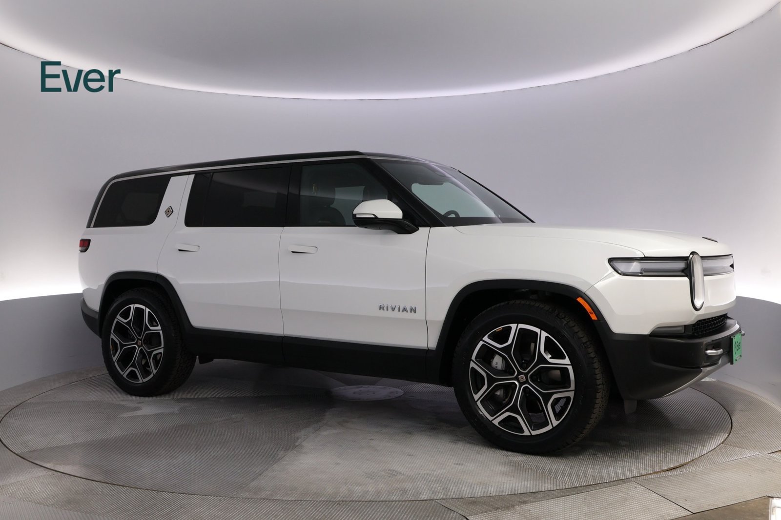 Used 2026 Rivian R1S Adventure Tri AWD/4WD image 14