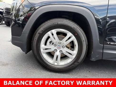 Used 2024 GMC Terrain SLE FWD image 9
