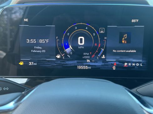 Used 2025 Chevrolet Tahoe High Country image 23