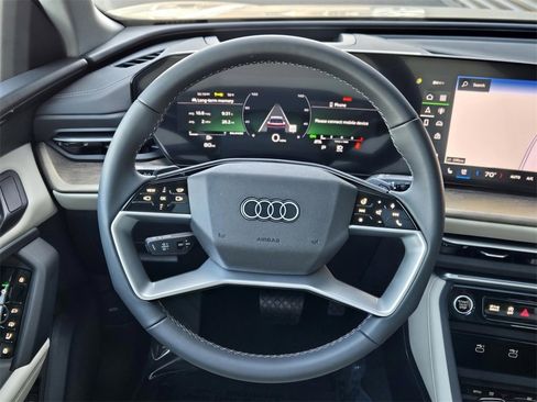 New 2025 Audi Q5 2.0T Premium Plus image 14