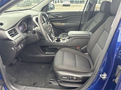 Used 2023 GMC Acadia SLE w/ Driver Convenience Package image 19