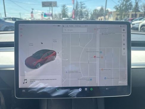 Used 2022 Tesla Model 3 Long Range image 29