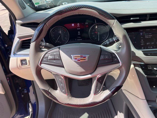 Used 2023 Cadillac XT5 Premium Luxury w/ Technology Package FWD image 19