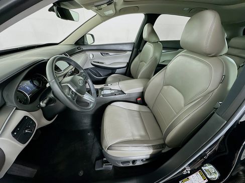 Used 2023 INFINITI QX50 Luxe AWD/4WD image 13