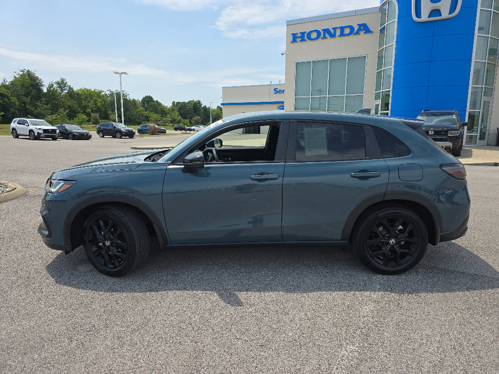 Used 2024 Honda HR-V Sport image 8