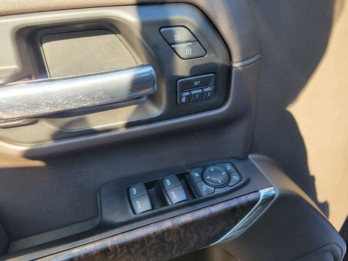 Used 2019 GMC Sierra 1500 Denali w/ Denali Ultimate Package image 14