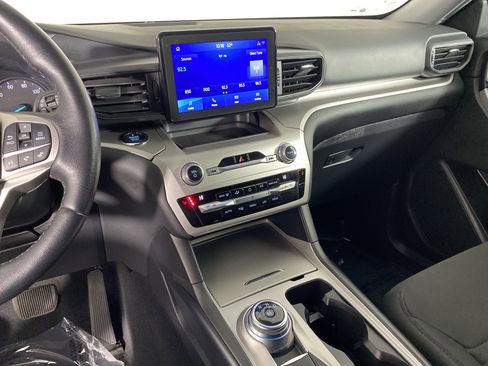 Used 2021 Ford Explorer XLT w/ Class III Trailer Tow Package image 27