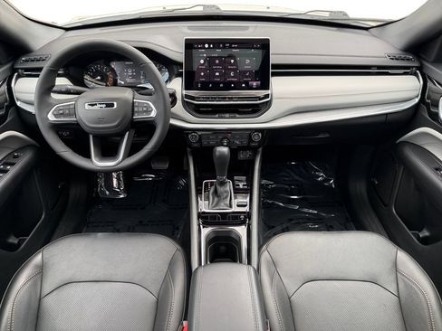 Used 2023 Jeep Compass Limited w/ Sun and Sound Group AWD/4WD image 15