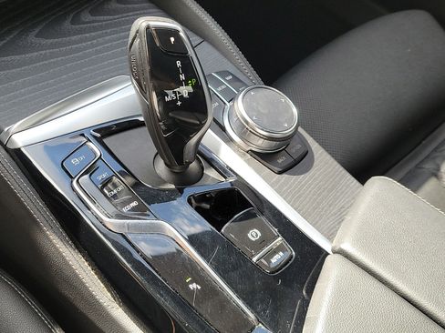 Used 2023 BMW 530i w/ M Sport Package RWD image 26