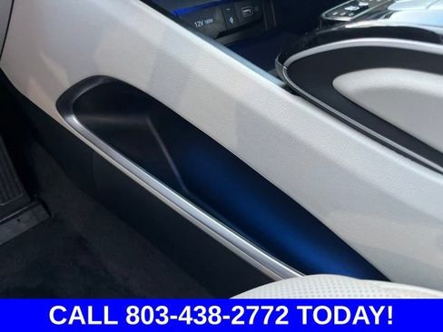 Used 2022 Hyundai Tucson Limited w/ Cargo Package FWD image 28