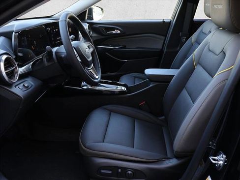 New 2026 Chevrolet Trax ACTIV FWD image 4