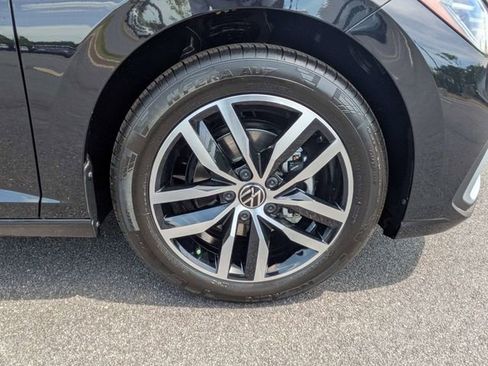New 2026 Volkswagen Jetta SE FWD image 11