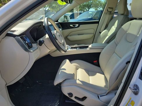 Used 2023 Volvo XC60 T8 Ultimate w/ Climate Package AWD/4WD image 20
