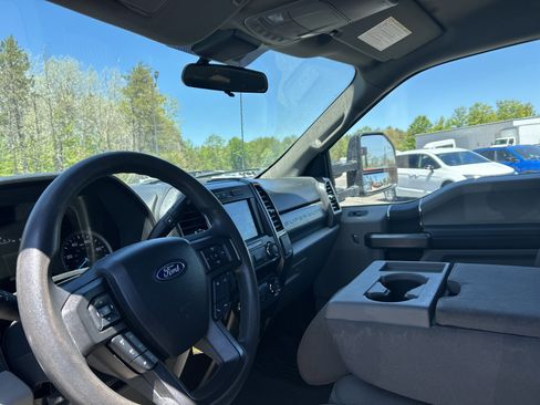 Used 2022 Ford F250 XLT AWD/4WD image 14