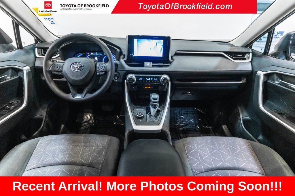 Certified 2023 Toyota RAV4 XLE AWD/4WD image 11