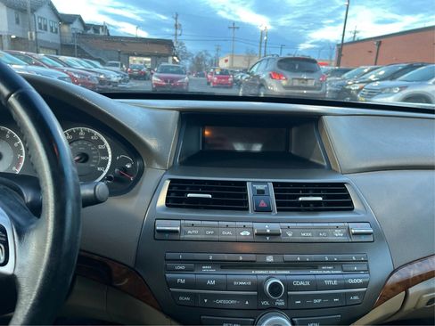 Used 2009 Honda Accord EX-L image 26