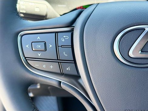 New 2026 Lexus UX 300h FWD image 37
