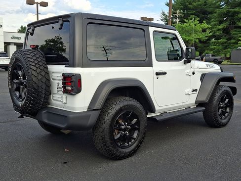 Certified 2021 Jeep Wrangler Sport AWD/4WD image 4