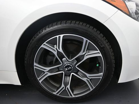 Used 2020 Kia Stinger GT-Line w/ Sun & Sound Package AWD/4WD image 44
