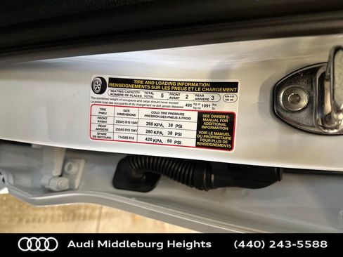 New 2025 Audi Q3 2.0T Premium image 32