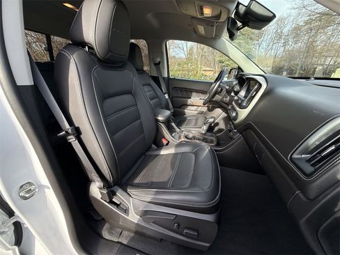 Used 2022 GMC Canyon Denali image 46