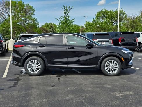 New 2026 Buick Envista Preferred FWD image 10