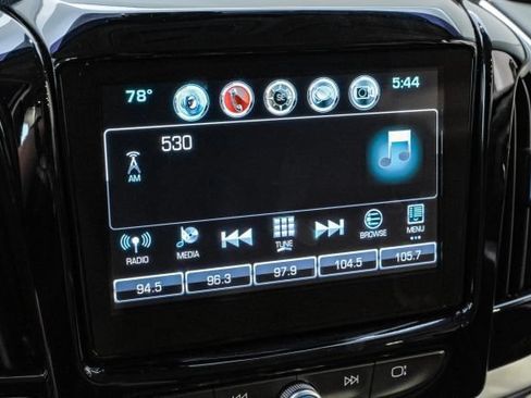 Used 2019 Chevrolet Traverse RS w/ LPO, Floor Liner Package FWD image 35