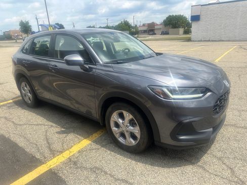 Certified 2024 Honda HR-V LX image 15