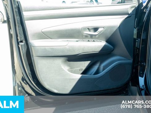 Used 2025 Hyundai Santa Cruz SE FWD image 21
