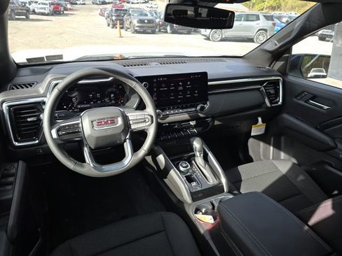 New 2026 GMC Canyon Elevation w/ Convenience Package image 6