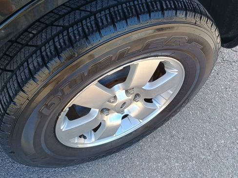 Used 2011 Ford Escape Limited w/ 302A Rapid Spec Order Code FWD image 34