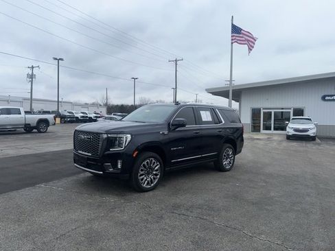 Used 2024 GMC Yukon Denali Ultimate image 2