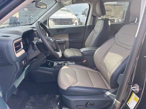 New 2026 Ford Maverick Lariat image 10